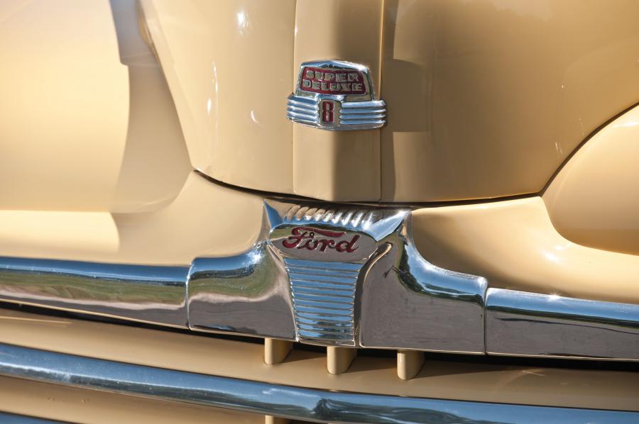  Ford Super Deluxe Convertible Coupe 1948 года  (фото 15 из 26)